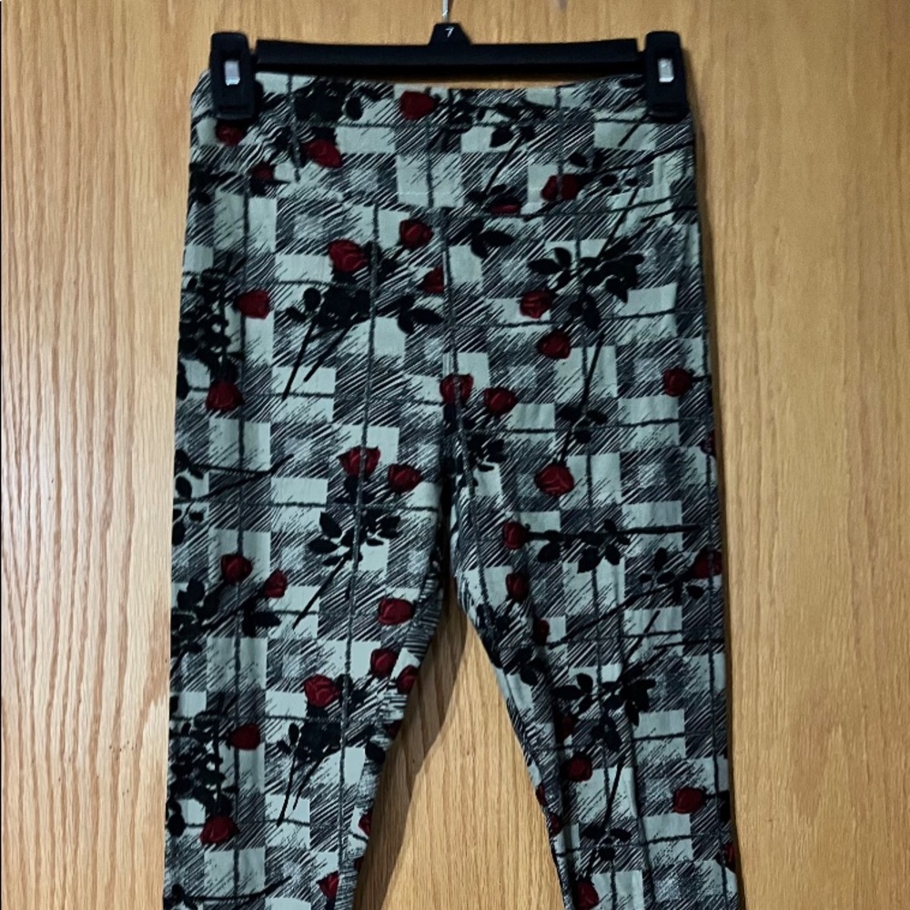 Lularoe OS Leggings